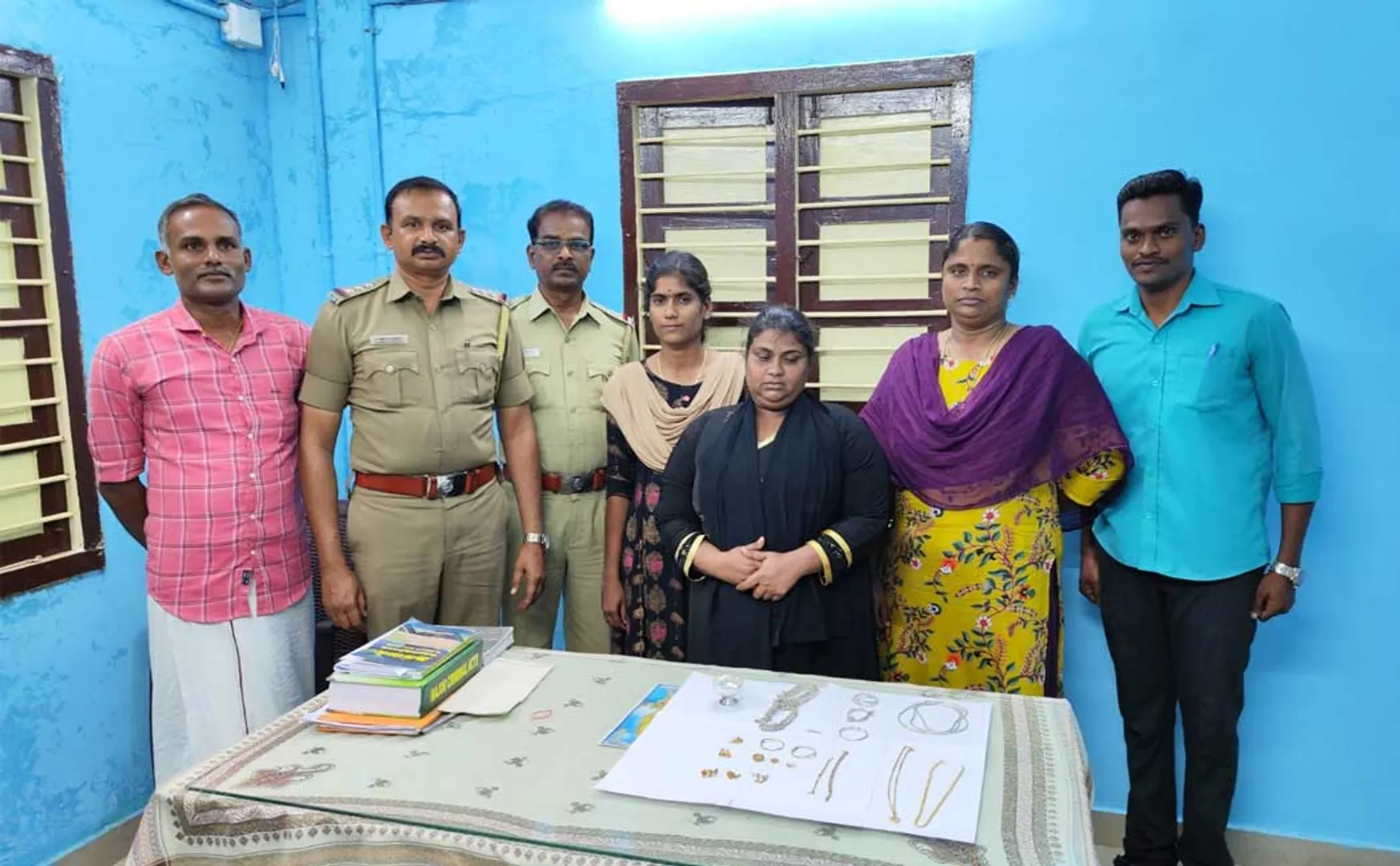 7 pounds of jewelry stolen from a locked house in Cuddalore