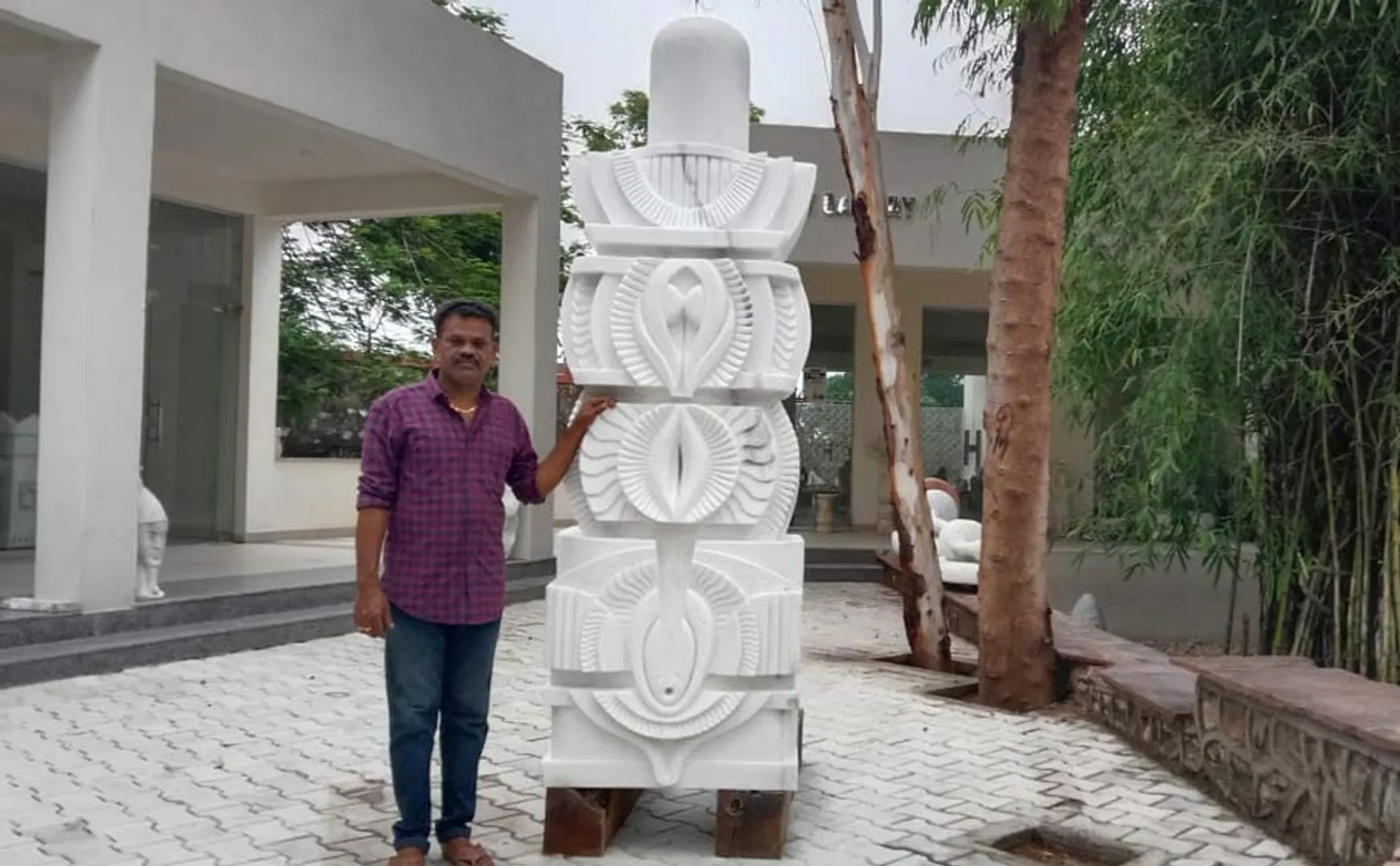 Sivakumar excels in sculpture