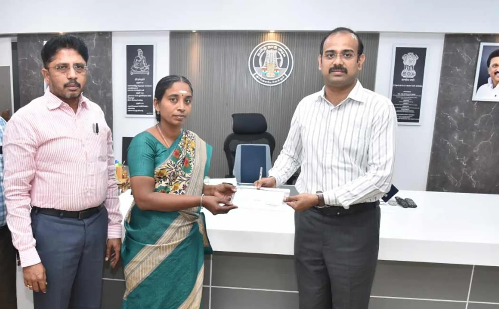 Government assistance to the family of late Nakkheeran reporter Arul Kumar