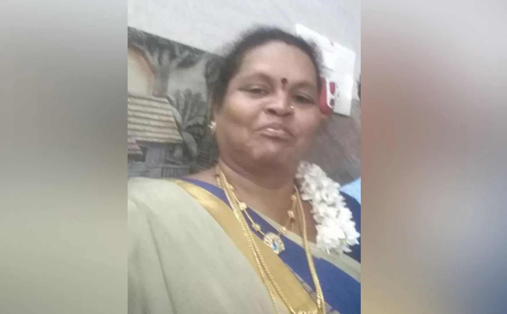 4th class school girl was burned head teacher  her face with firestick