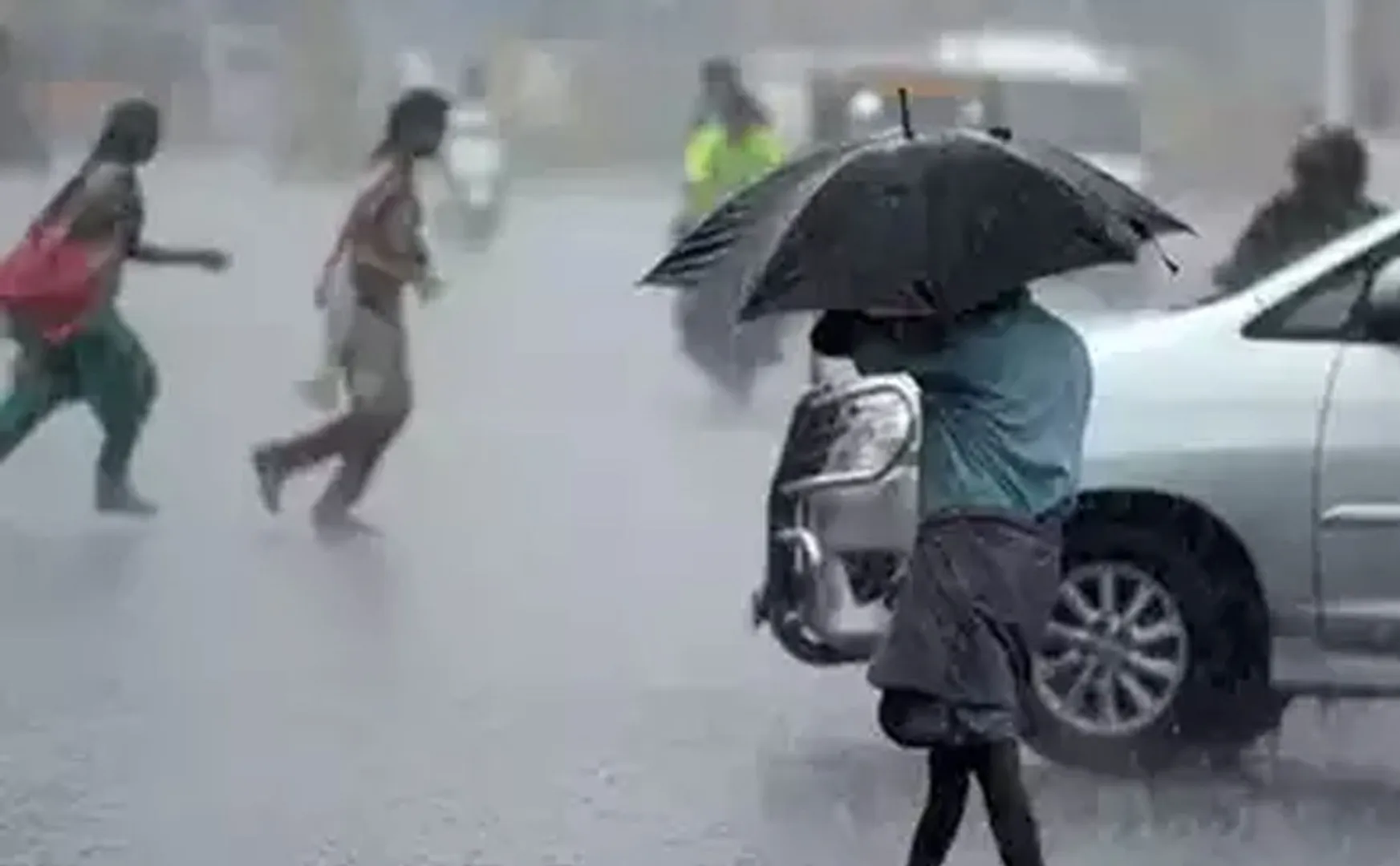 Thunderstorm likely in 4 districts of Tamil Nadu