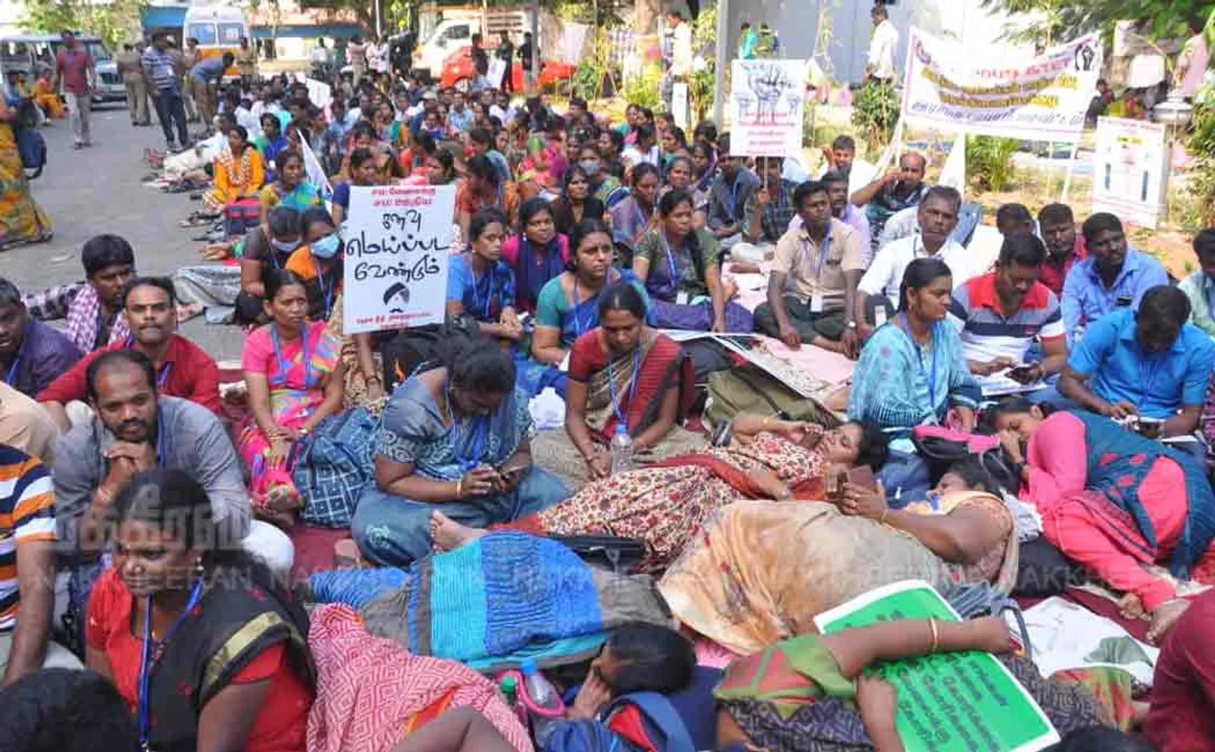 government school teachers salary issue