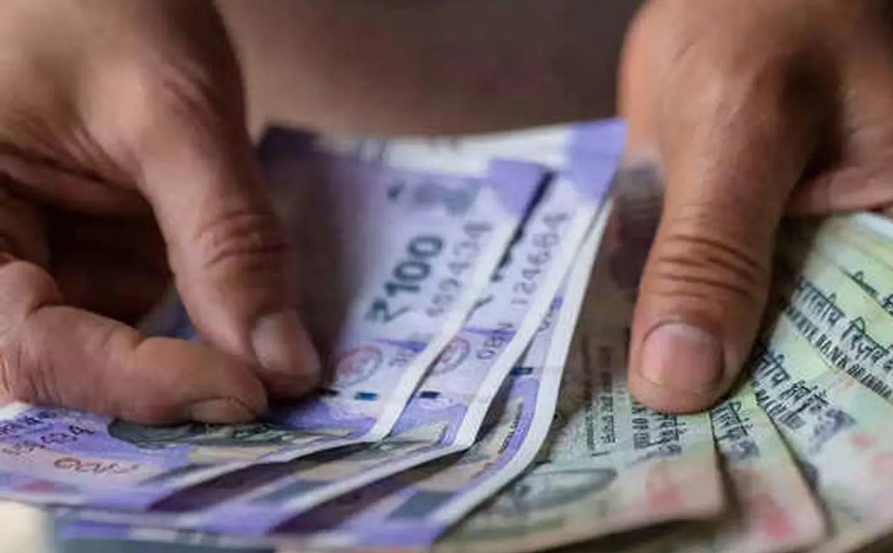 farmer complaint cheating by not giving land title even after returning loan