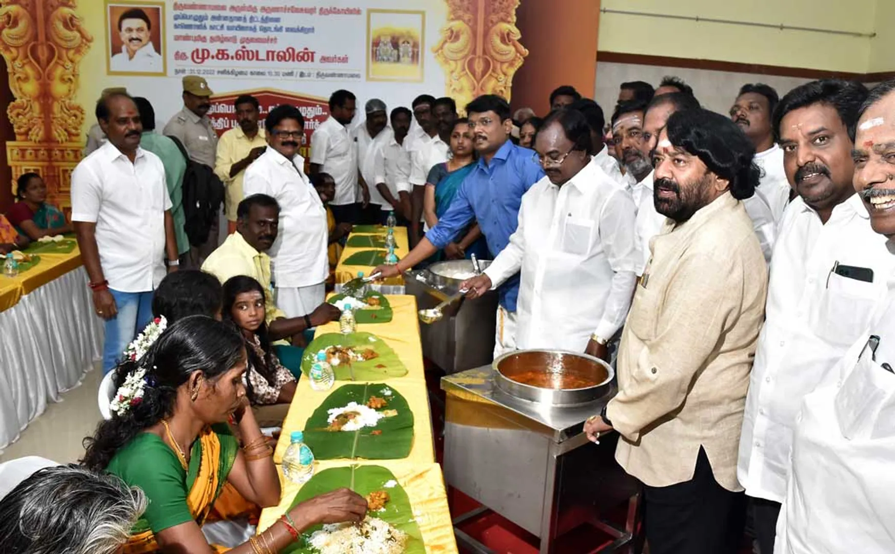 Annamalai Annamalaiyar temple in Tiruvannamalai all three times alms