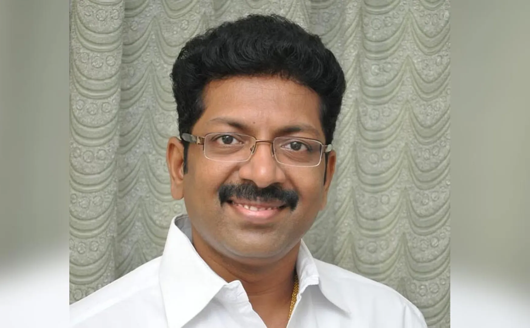 Saravanan left the BJP and joined AIADMK