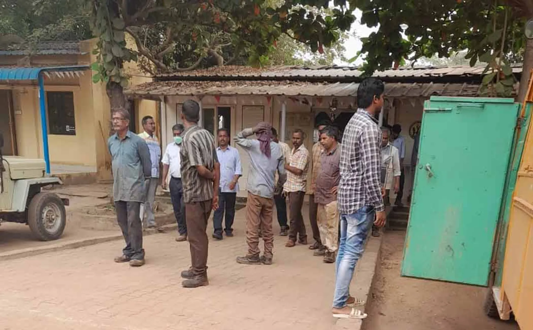 19 NLC Workers have health issue after ate canteen food 