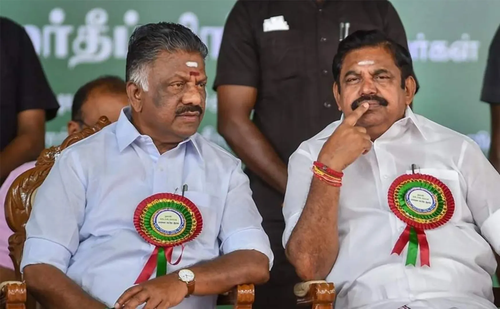  Supreme Court has adjourned  AIADMK General Assembly case january 10