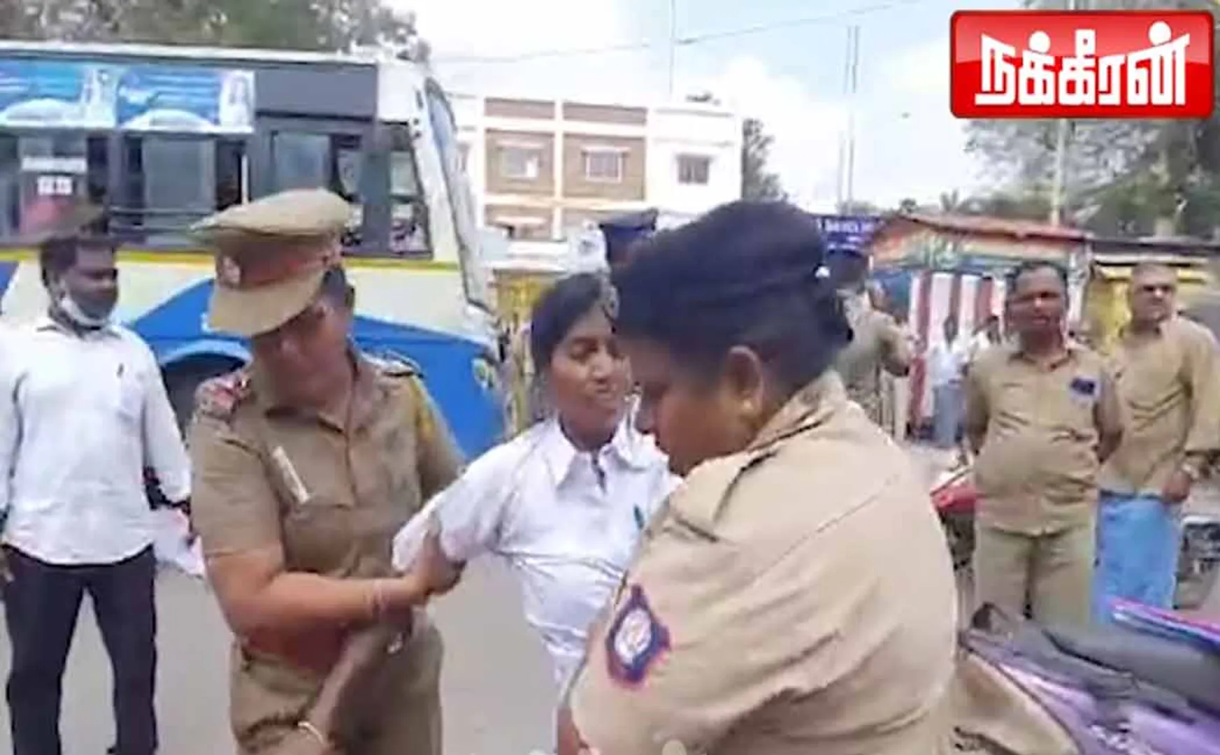 foreign return woman incident at thanjai court