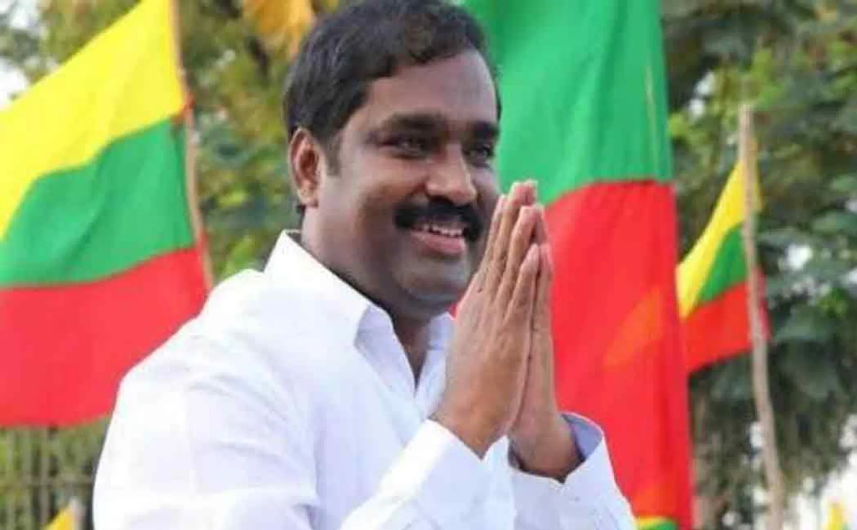 "Governor must take responsibility for the lost lives" Velmurugan's speech after leaving the assembly