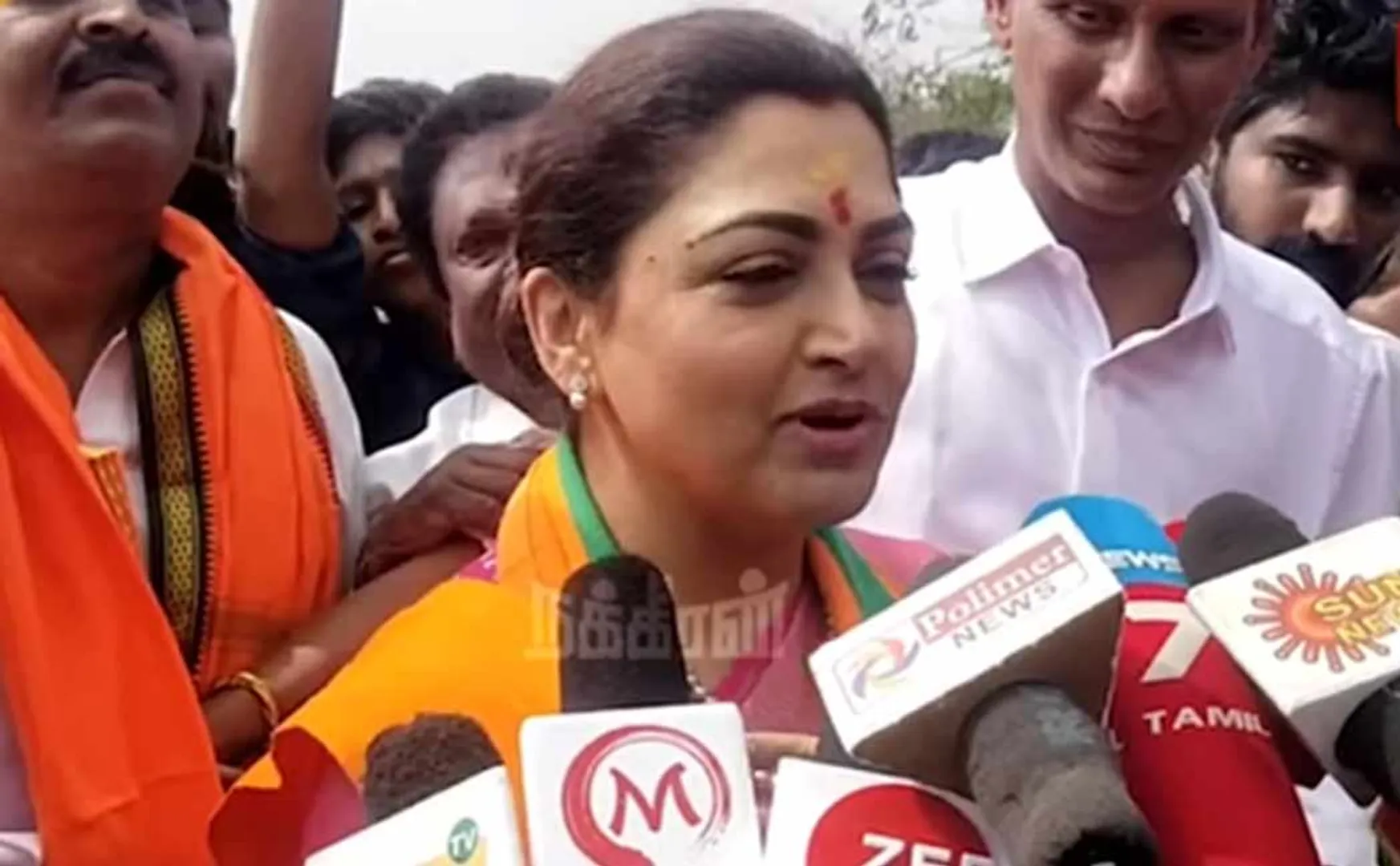 kushboo answer varisu and thunivu movie 