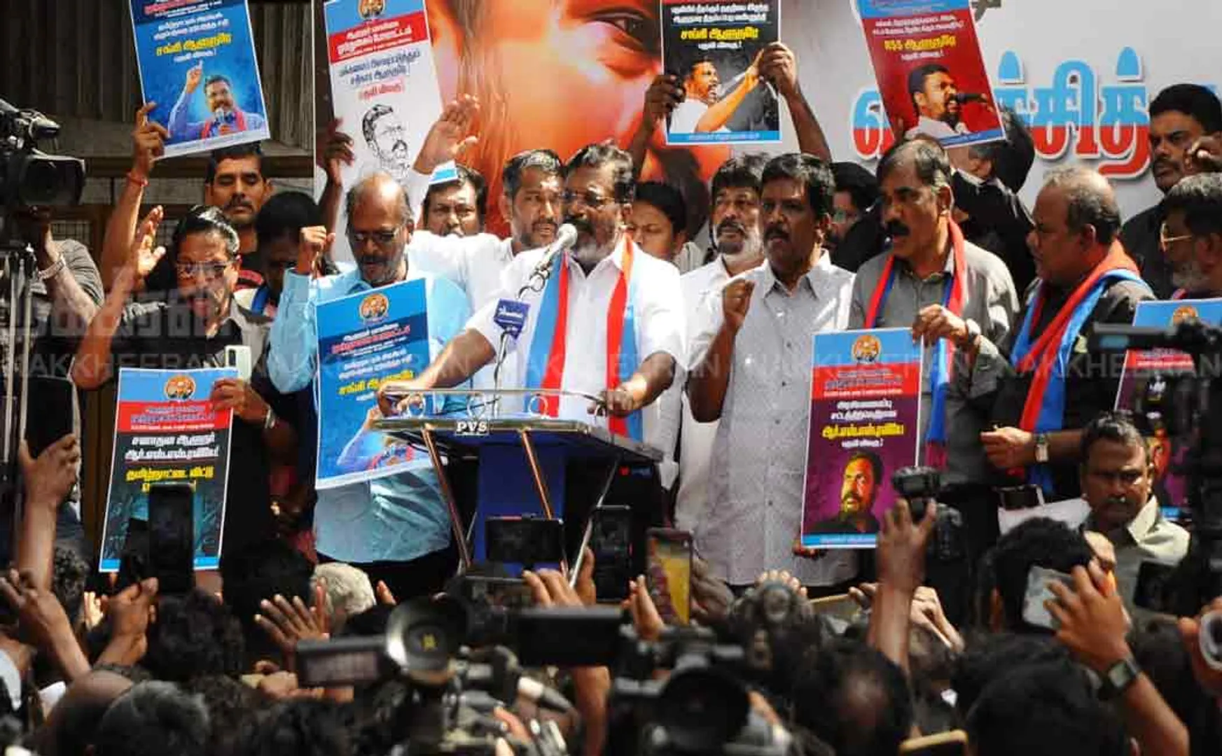 Thirumavalavan protest against the Governor