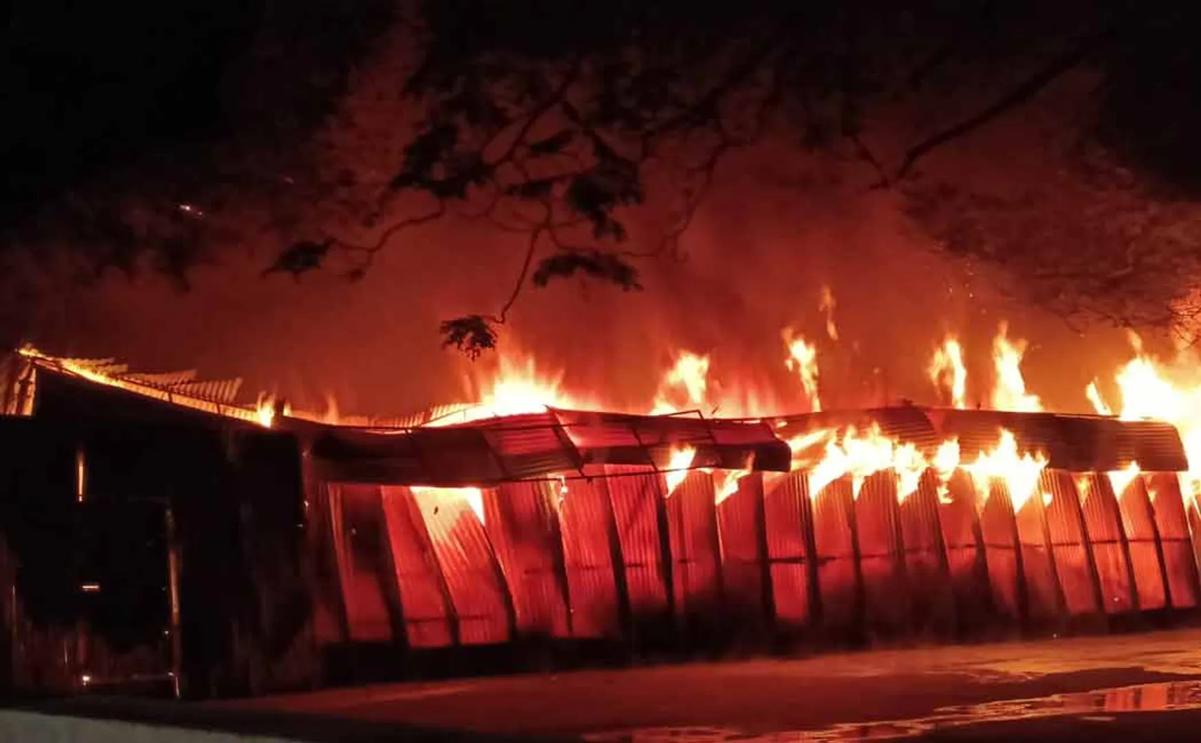 trichy textile showroom fire accident 