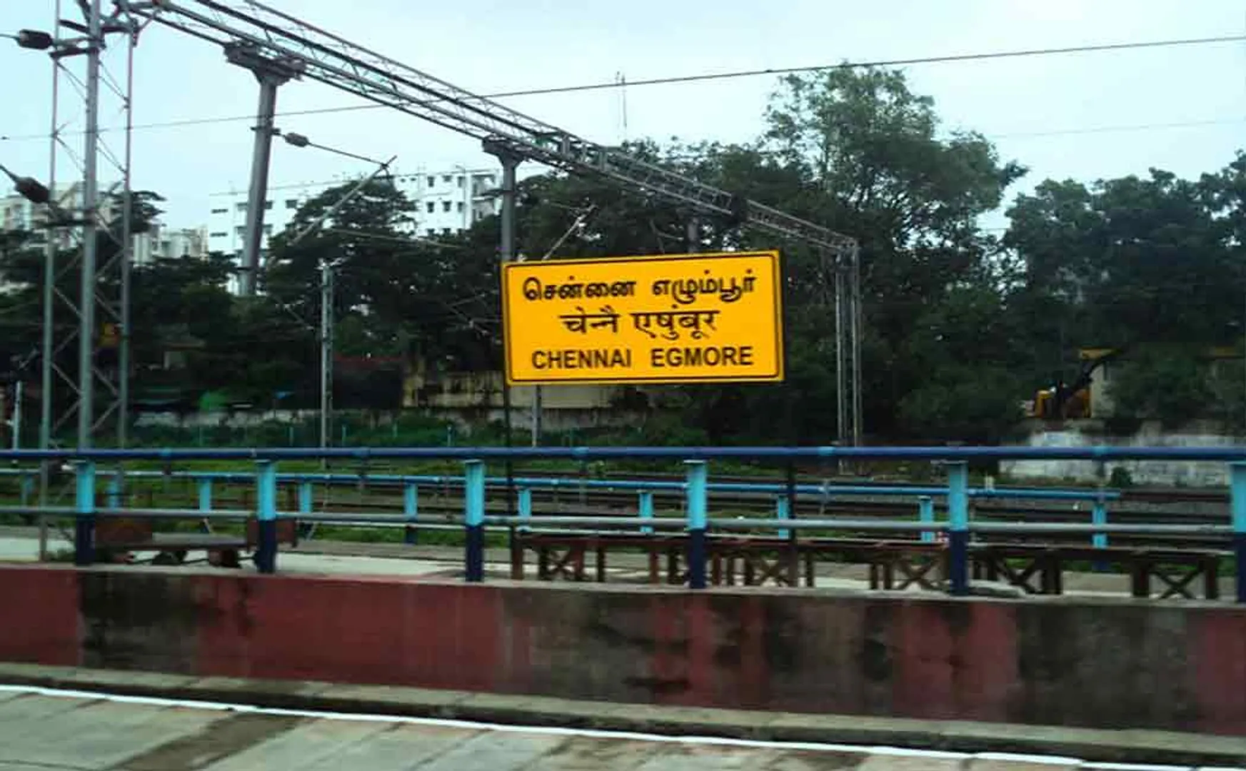 Traditional train operation in Chennai