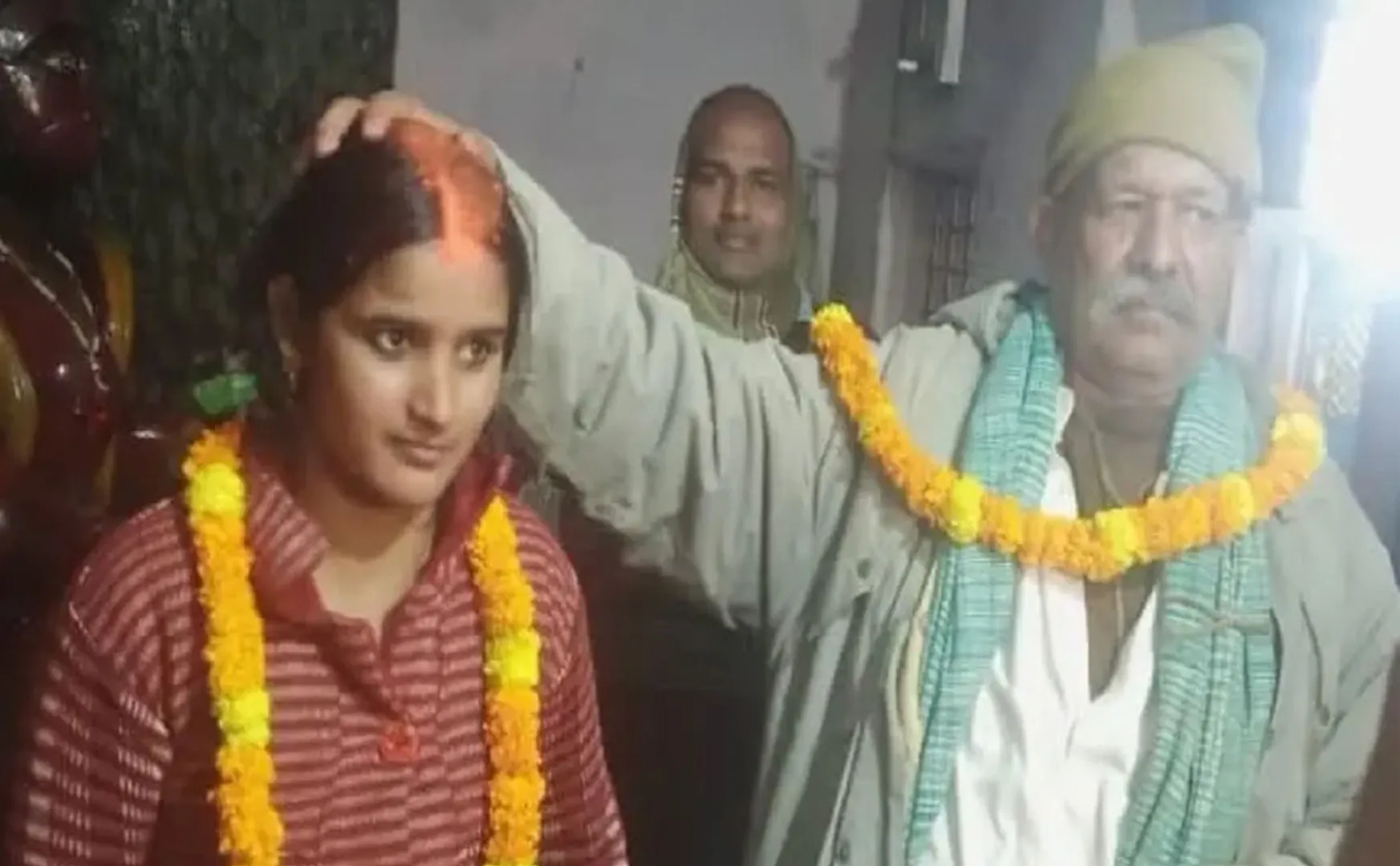 Father in law married daughter in law in Uttar Pradesh