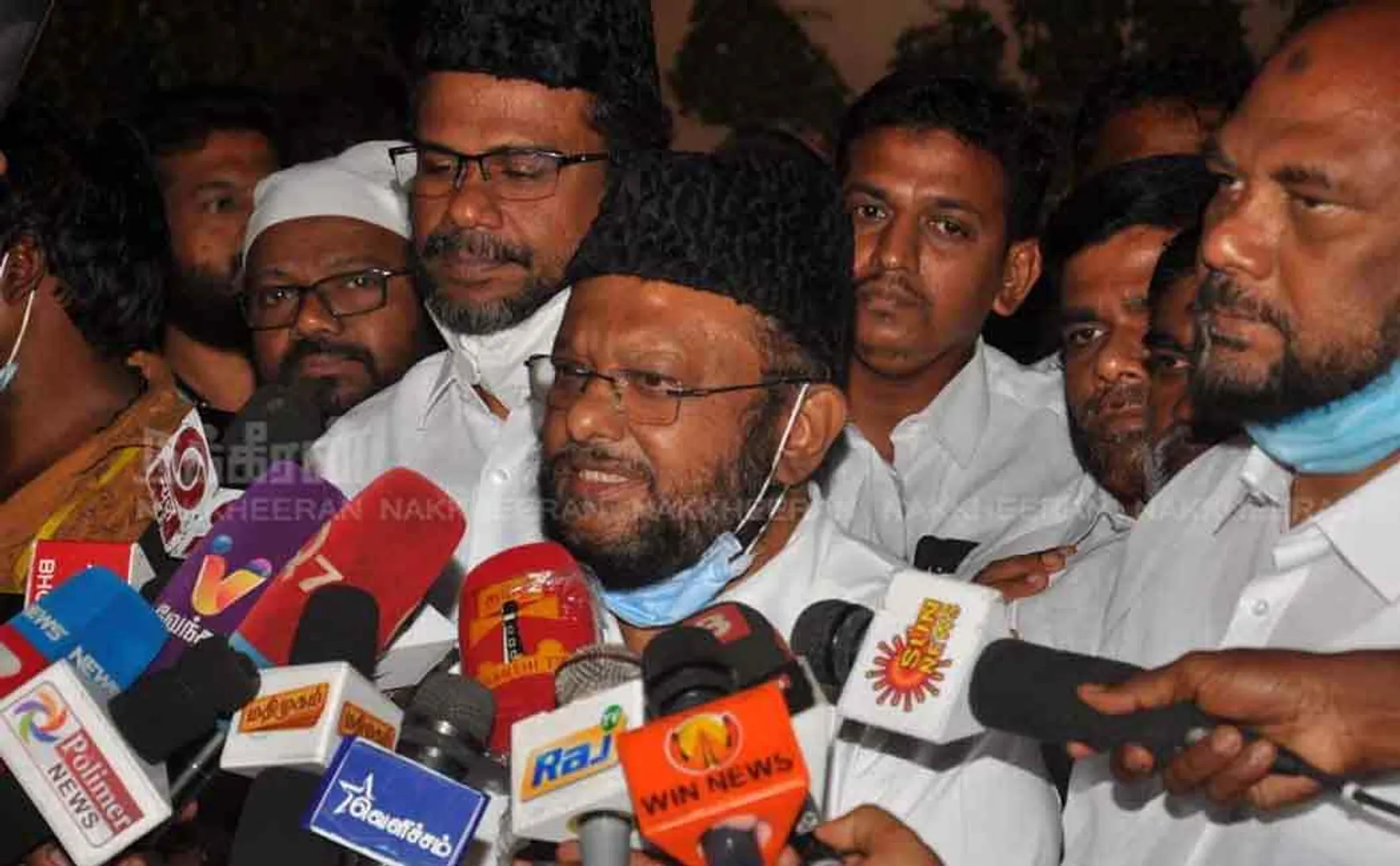 Jawahirullah condemns the central government for changing the name of the President's Garden