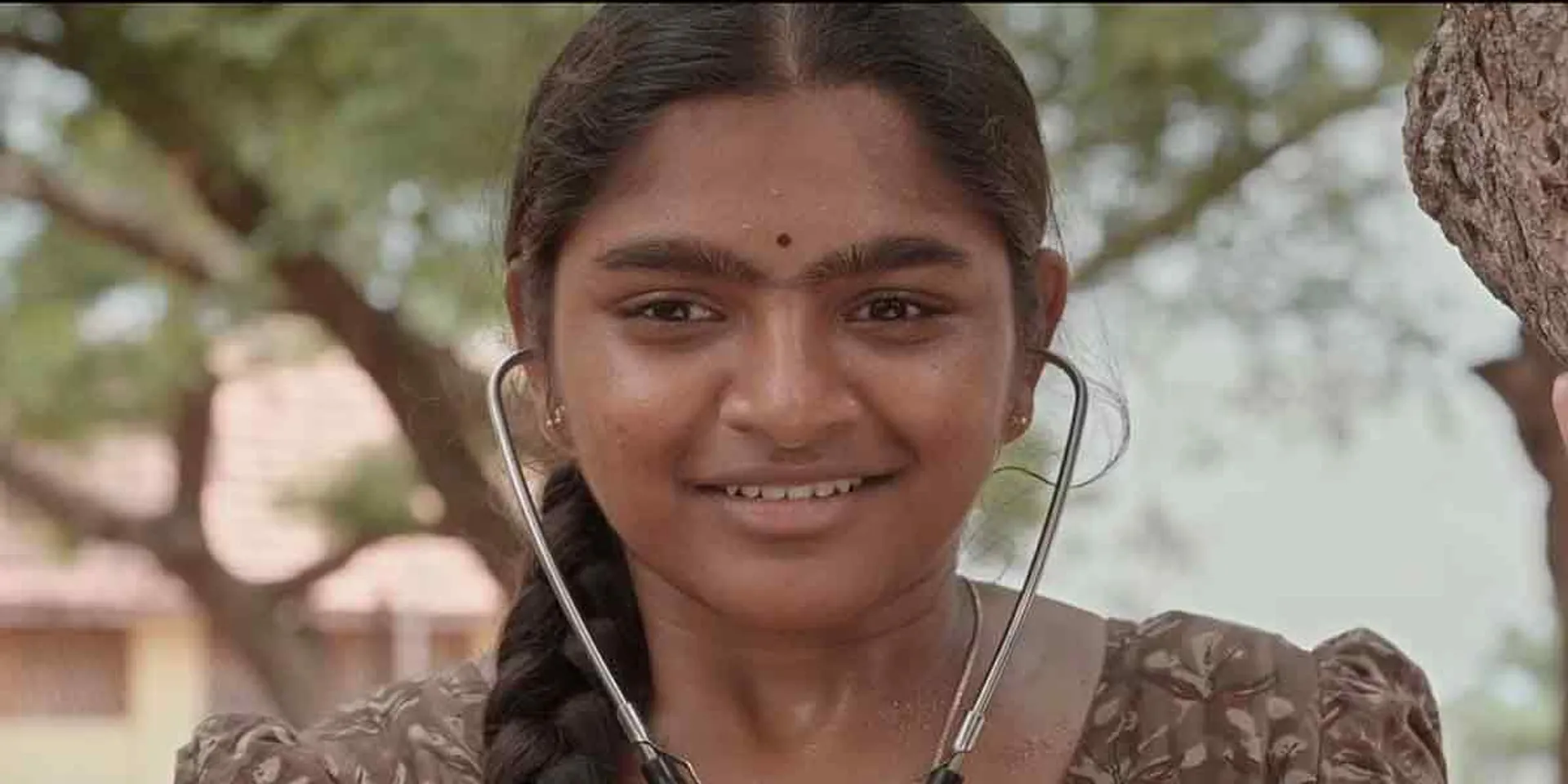 ayali Review
