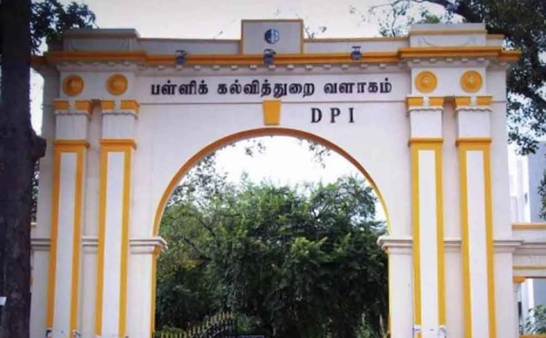 tamil and english language teachers posting issue 