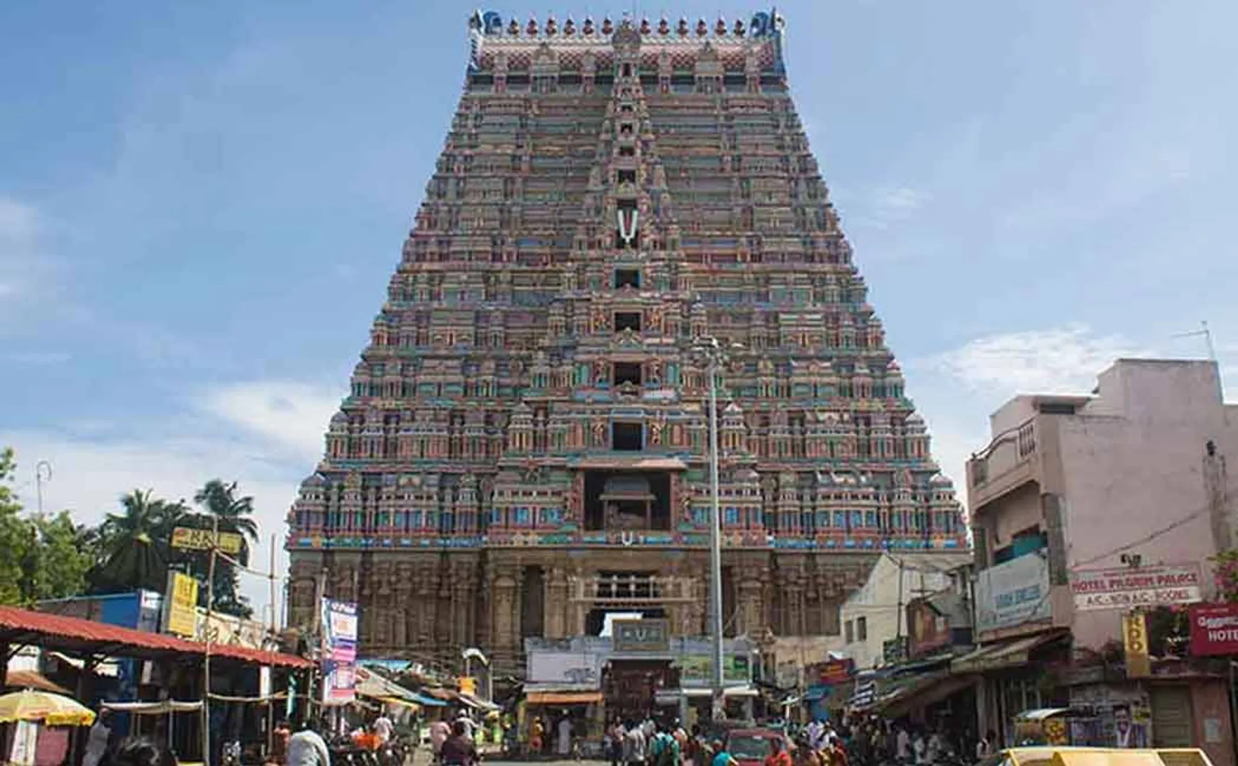 trichy srirangam ranganathar temple thai car festival pilgrims participated 