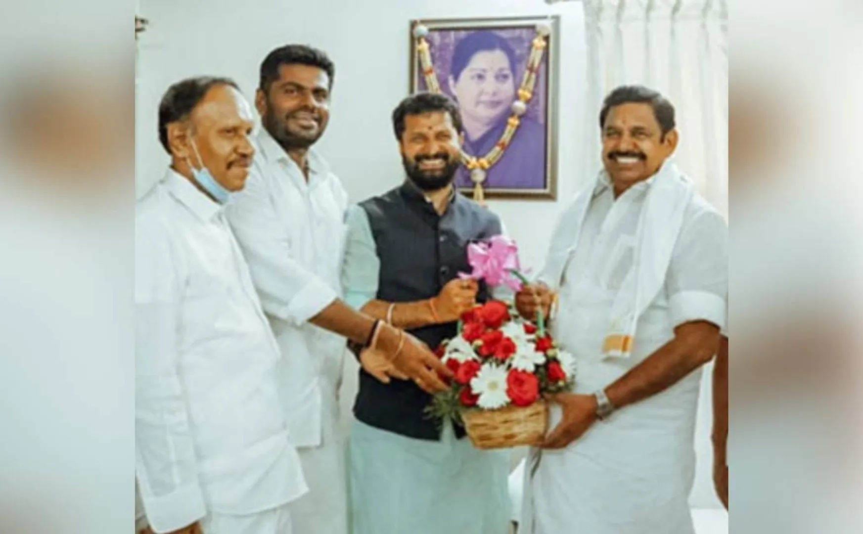 Annamalai has once again sparked controversy aiadmk eps and ops issue