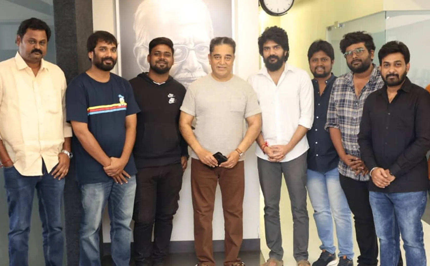 kamalhaasan congratulated kavin dada movie team for success