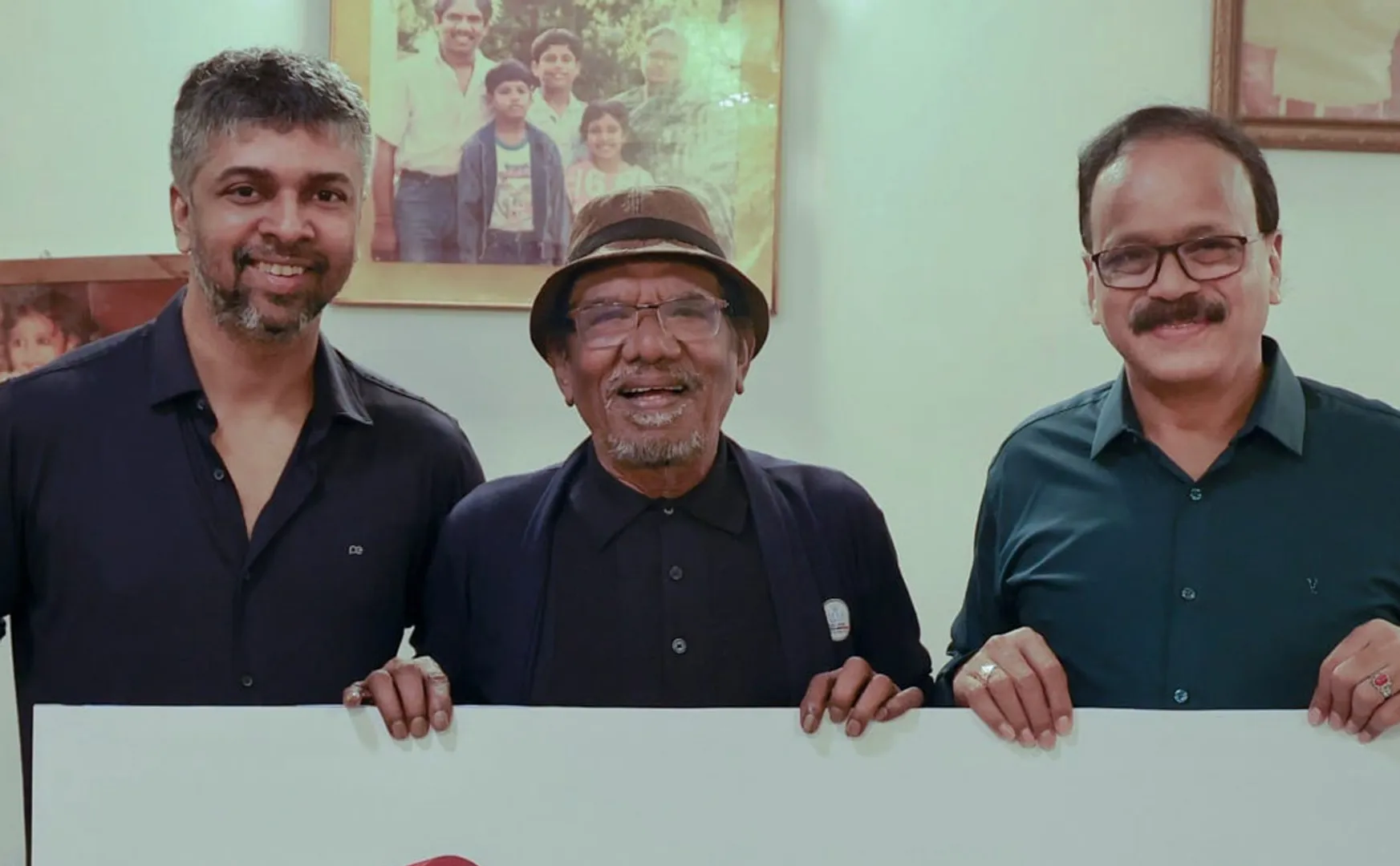 SCRIPTick Madhan Karky and Dhananjayan create script bank for writers and producers 