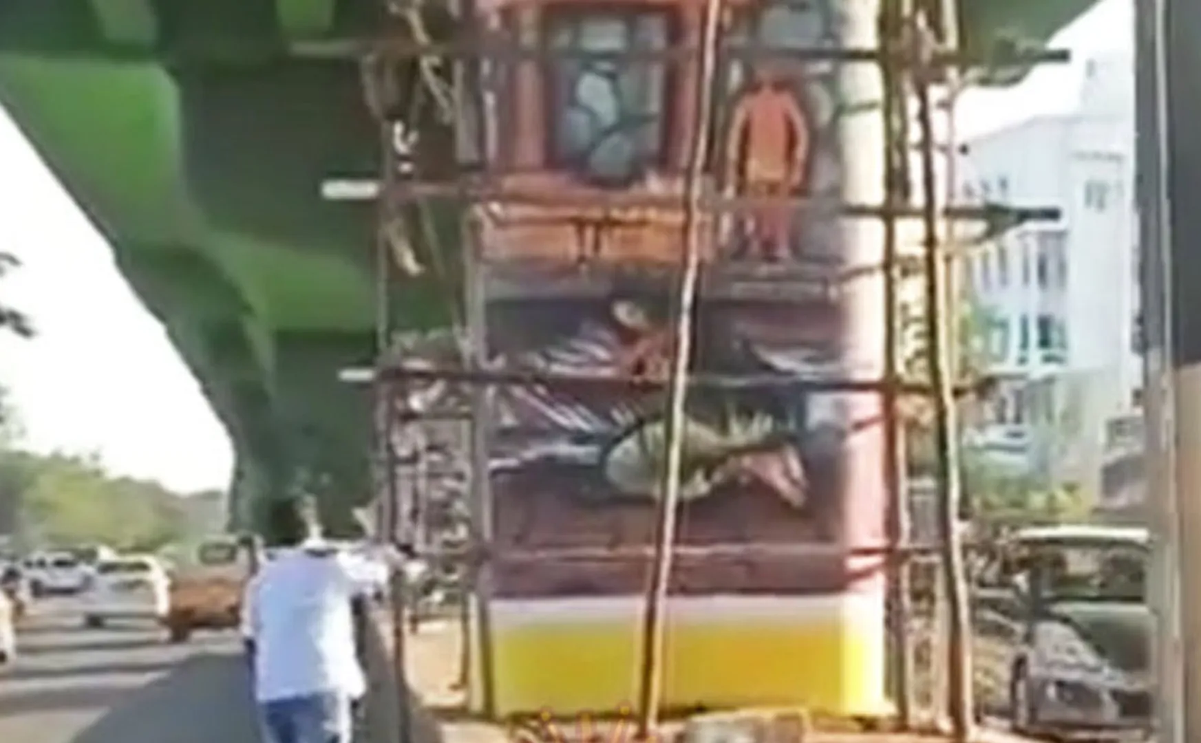 Destruction of silapathikaram painting in Coimbatore