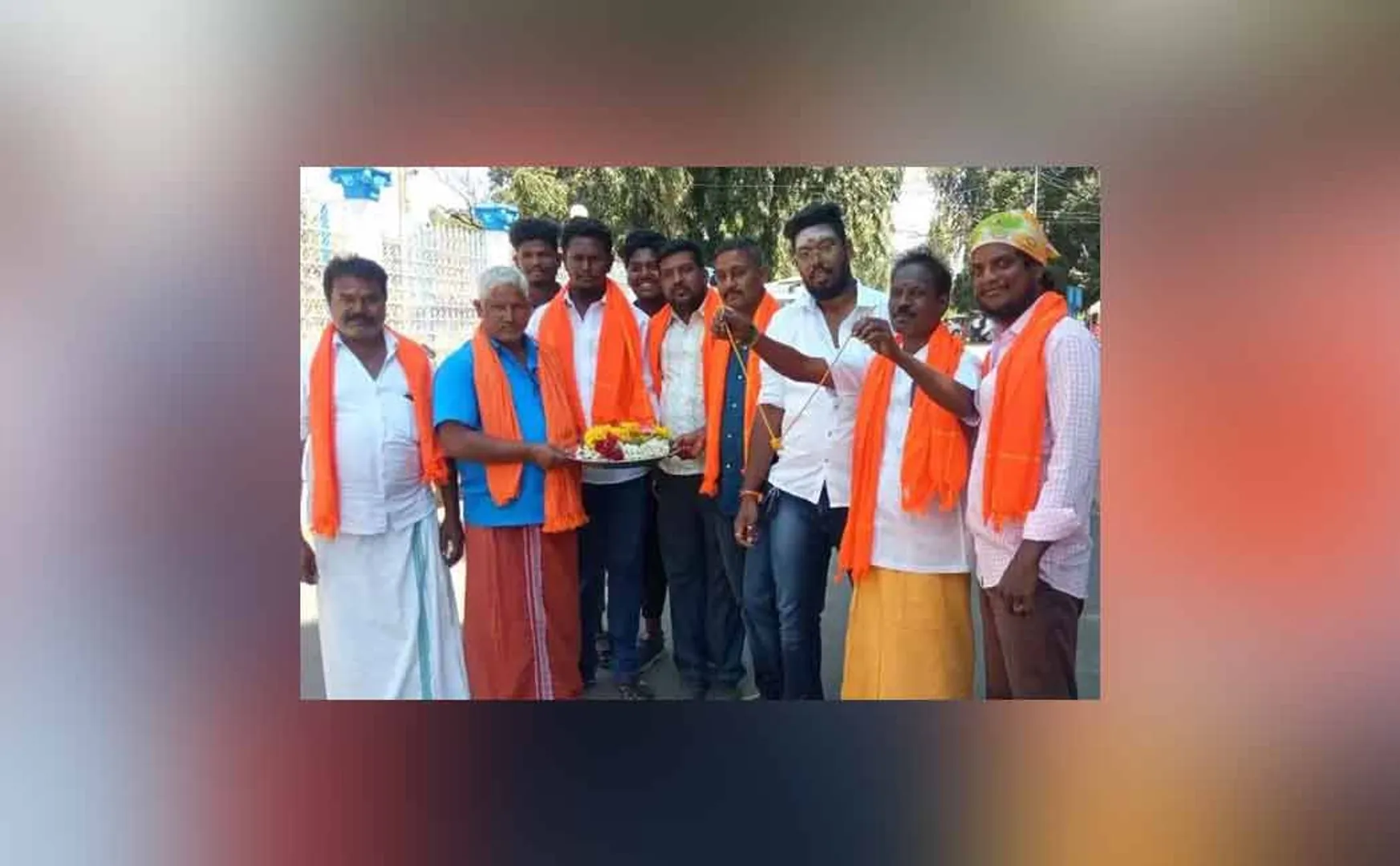 lovers day against incident in theni district vaigai dam 