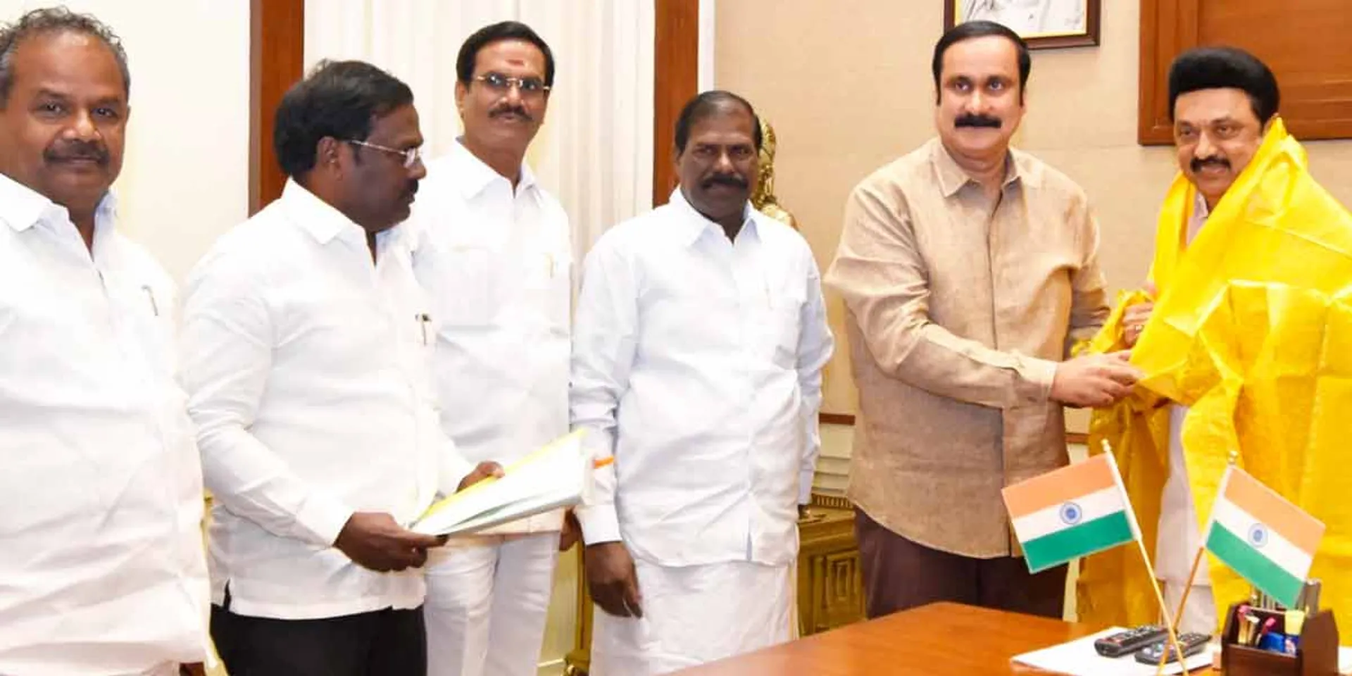 Pending case; Anbumani met the chief