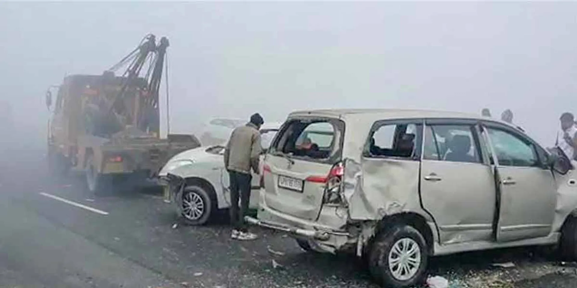  heavy snowfall; More than 15 vehicles accident
