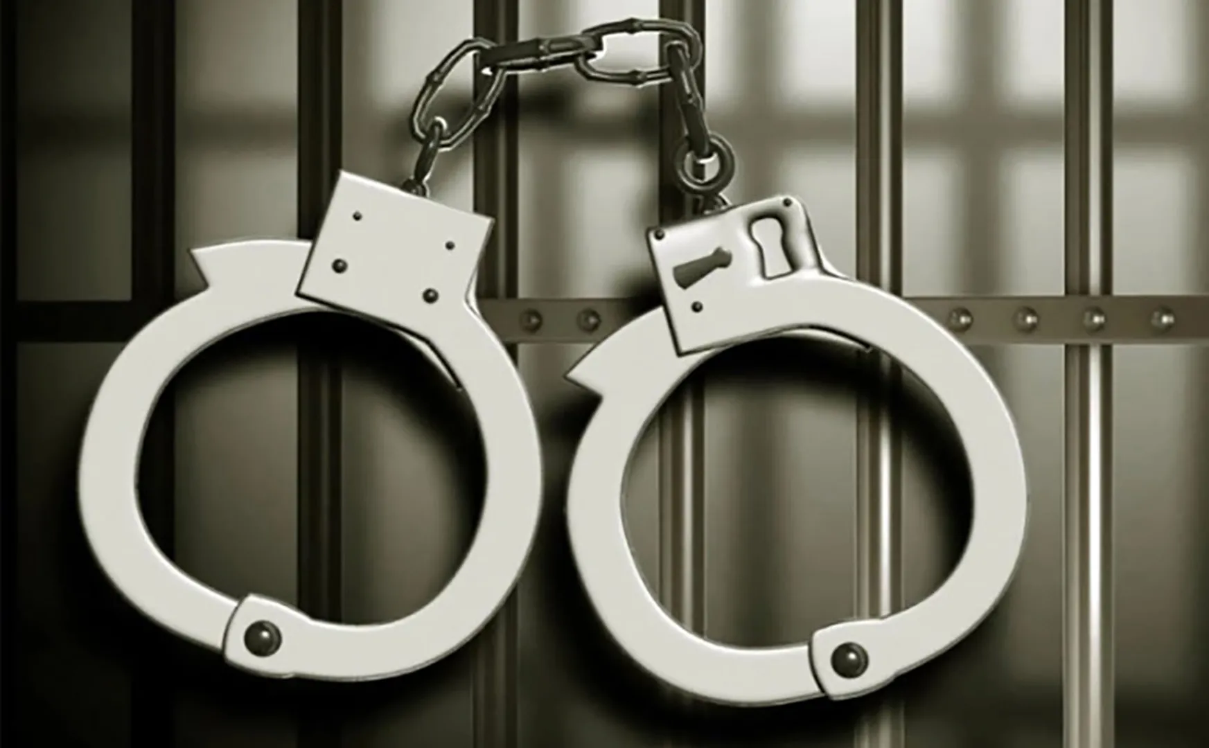 5 employees of a financial institution arrested for misbehaving with a woman