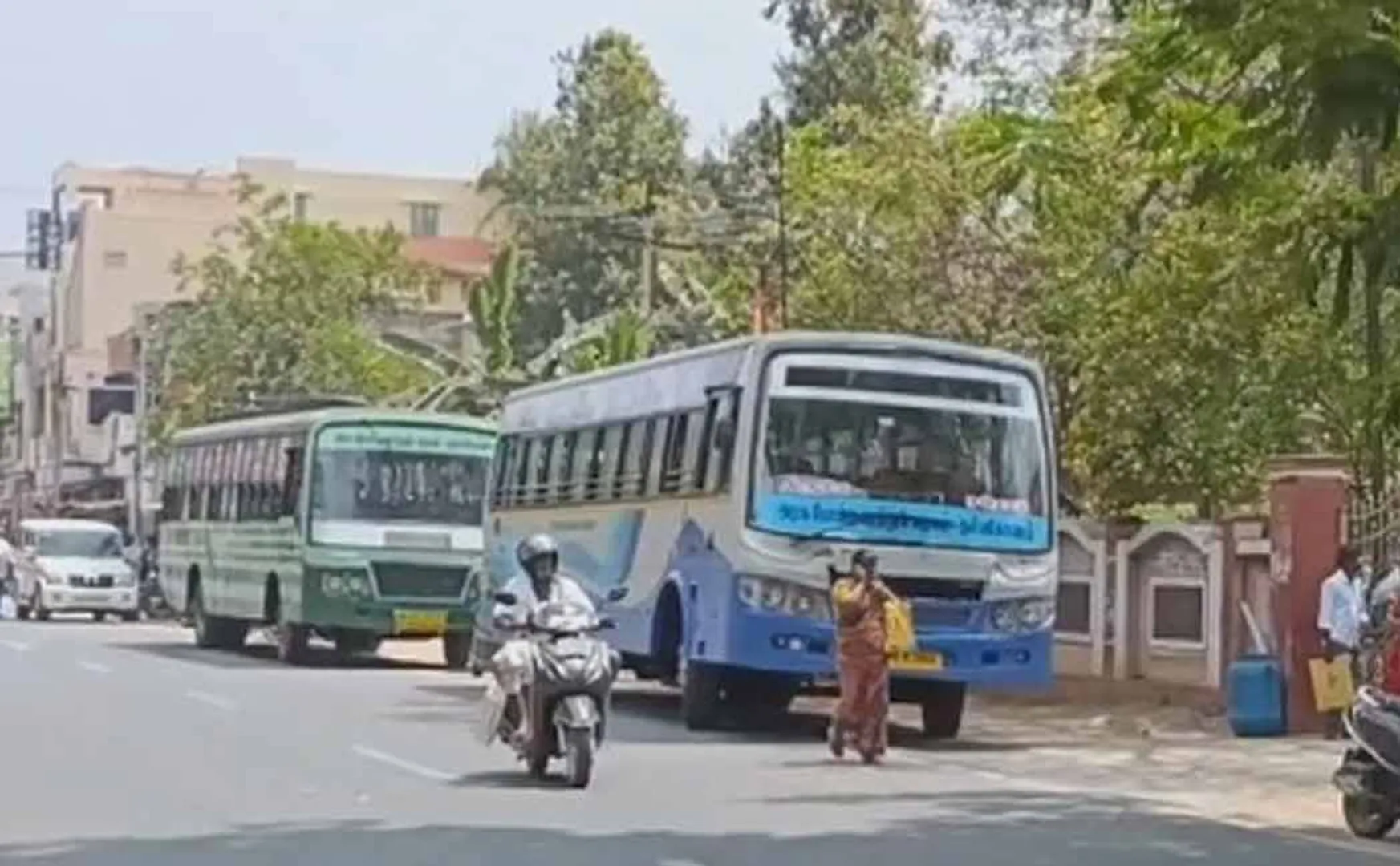 Court impounded 3 government buses in Karur