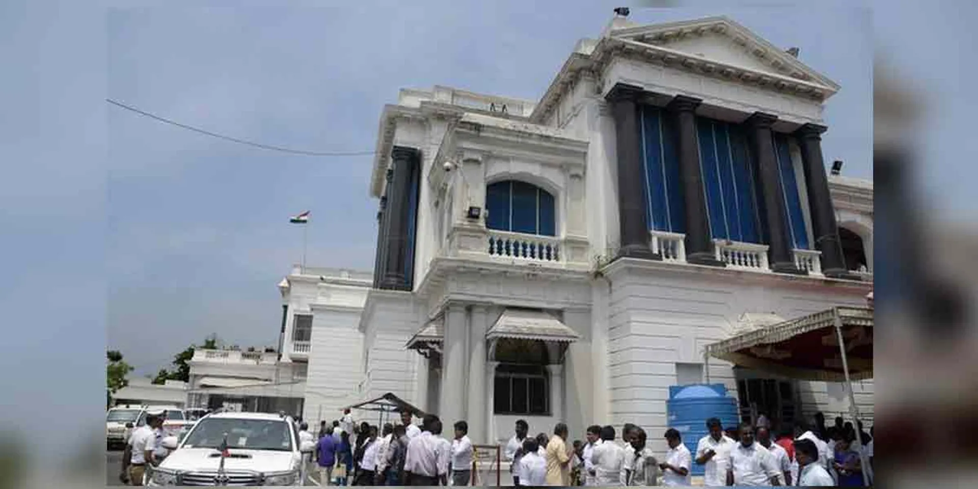 A team of Bihar IAS and IPS came to Tamil Nadu