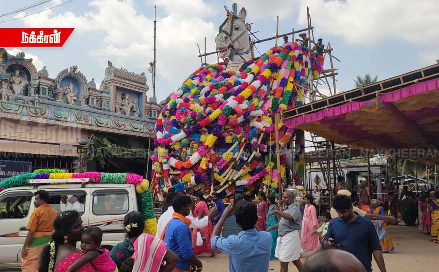 Tallest horse statue in Asia; Kolakalam in Pudukottai district