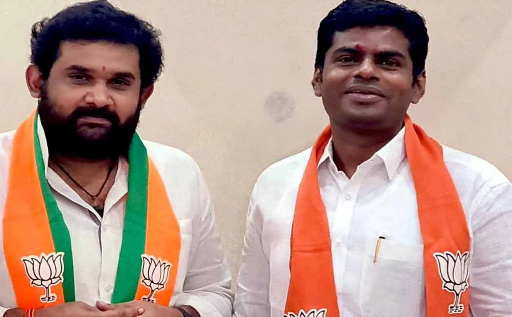 Amarprasad Reddy condemns Edappadi palanisami