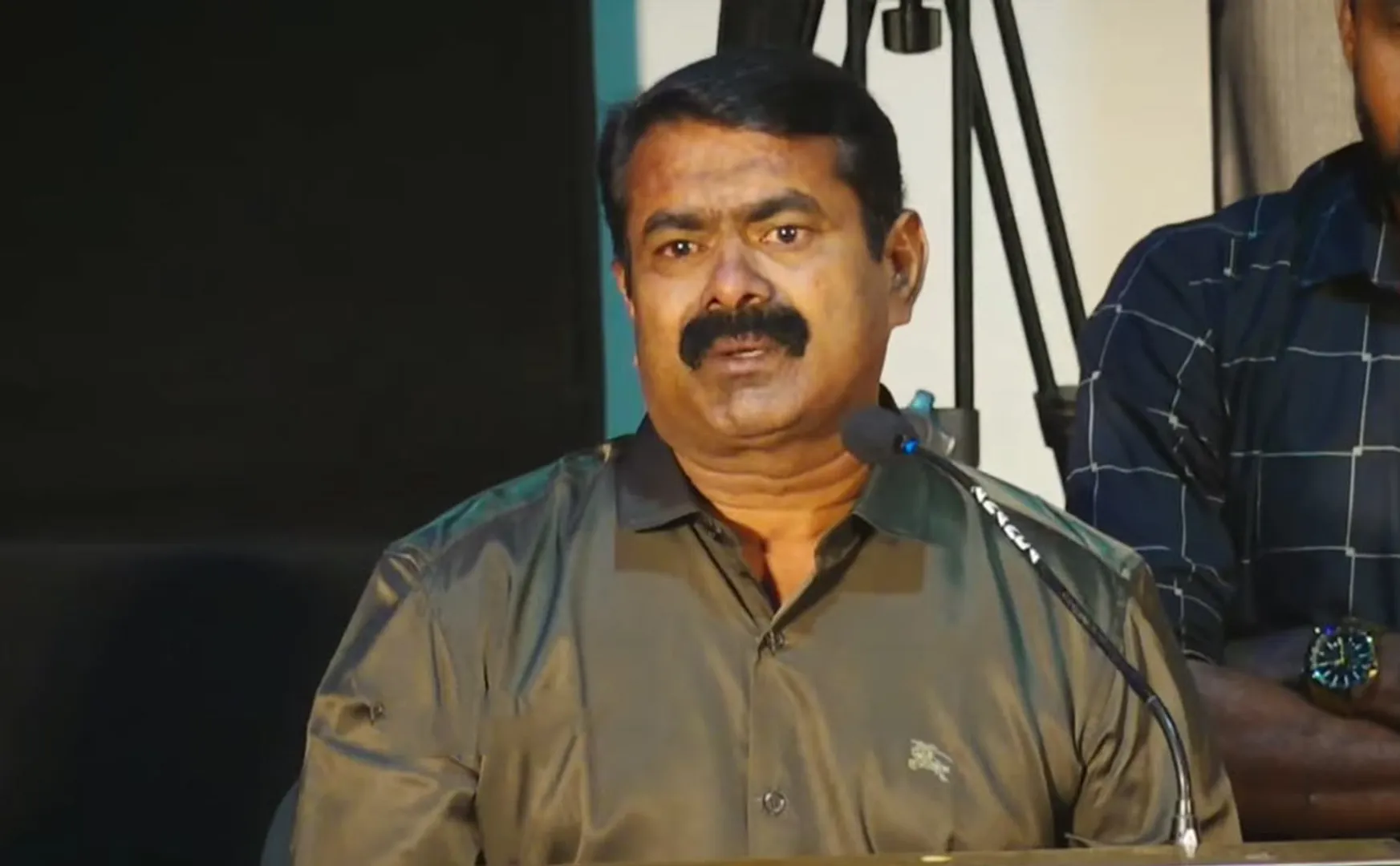 seeman speech at munthirikaadu movie press meet 
