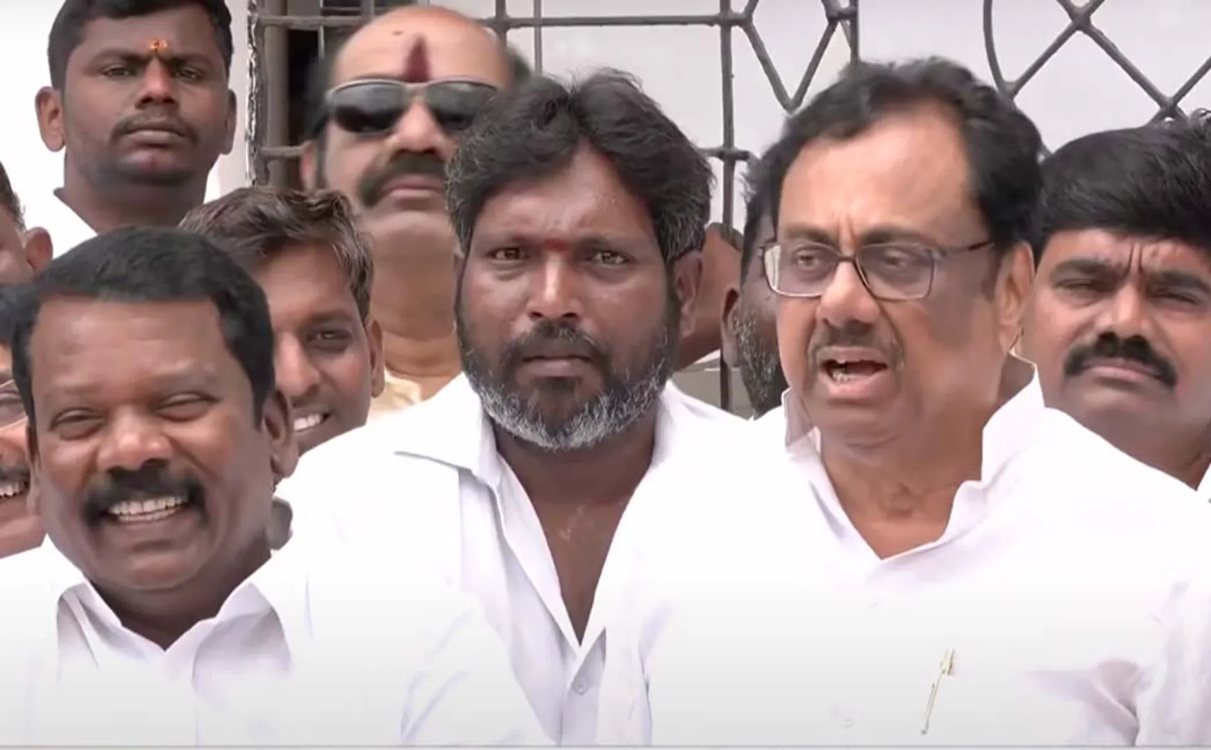 EVKS Elangovan who teased congress mla Vijayadharani