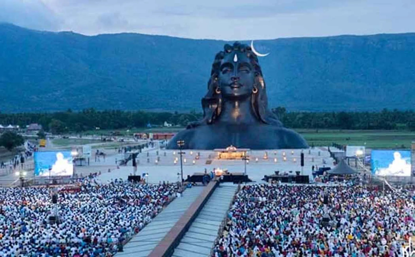 Person missing in Jaggi's Isha 