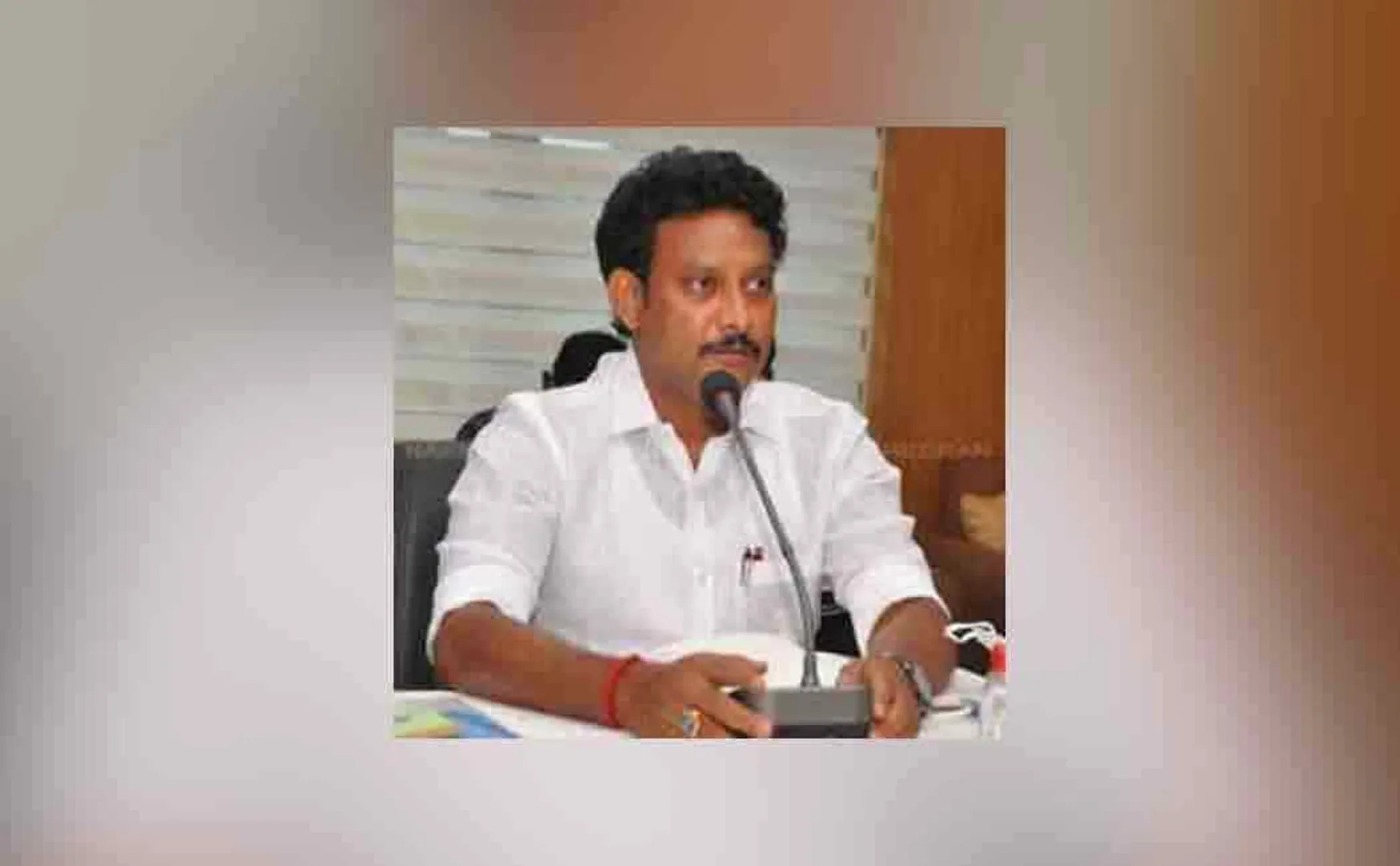 trichy balasamuthiram govt school tenth student incident minister report 