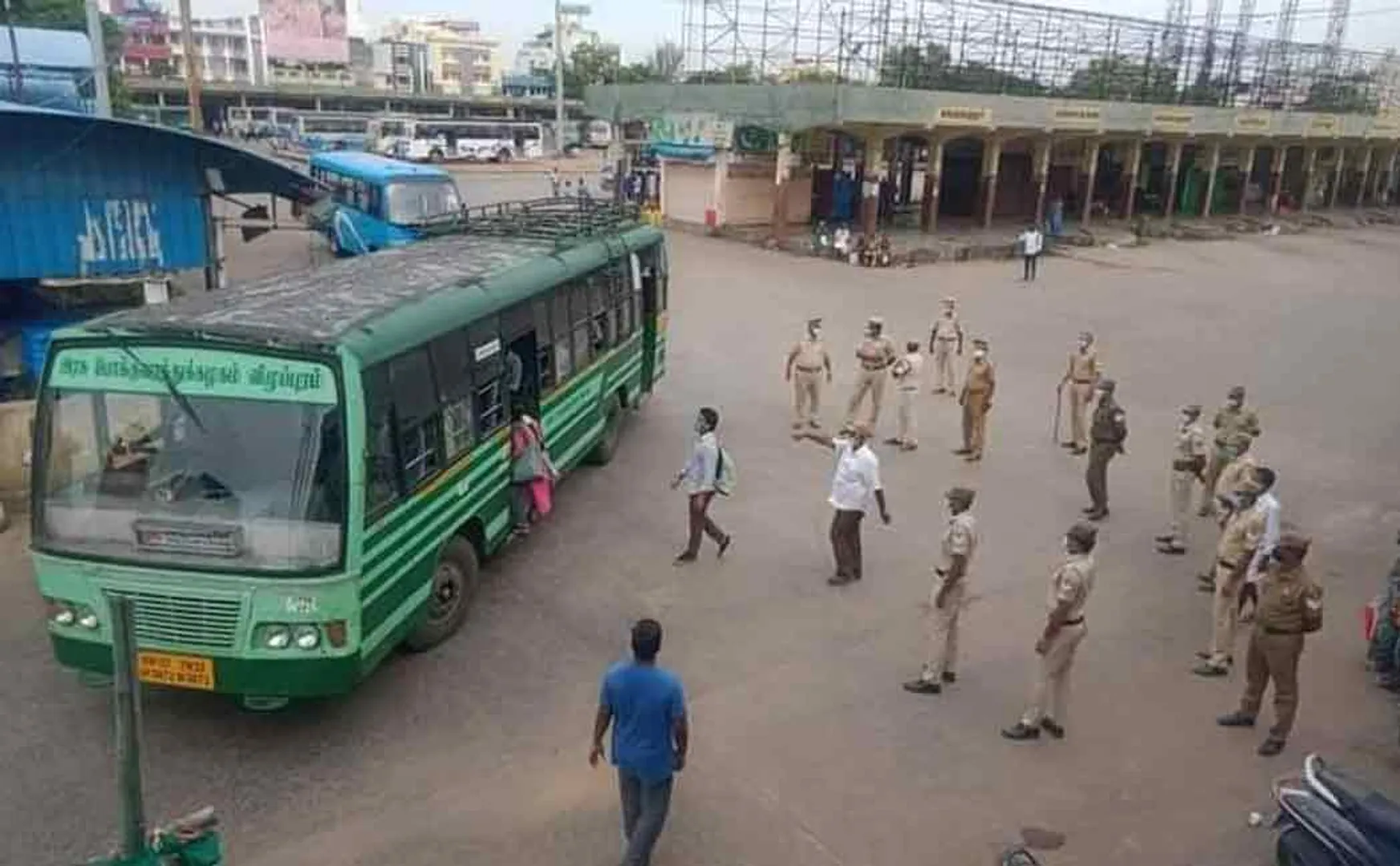 neyveli nlc farmers land issue police in field and pmk members arrested 