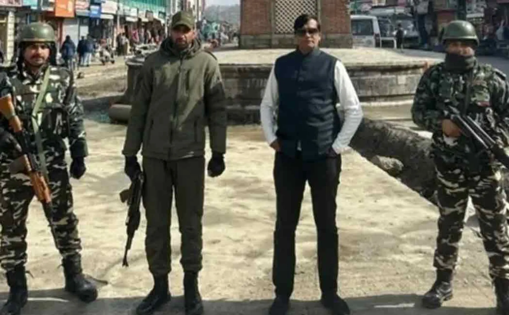  prime minister office fake officer incident in srinagar 