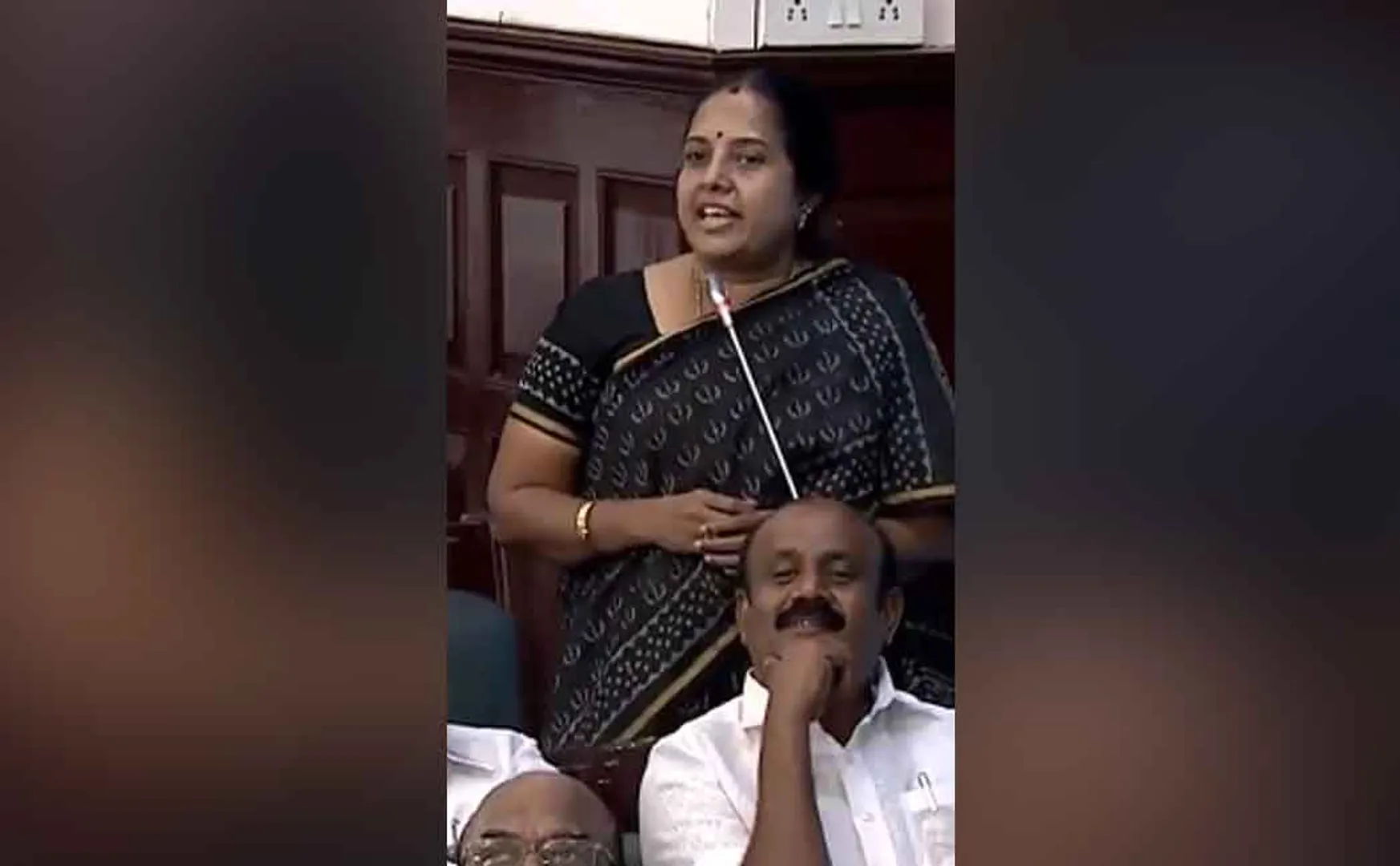 Vanathi Srinivasan explanation for her black saree 