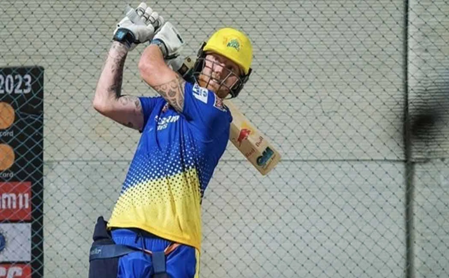 Ben Stokes injured in CSK? Shock given by Mike Hussey!!