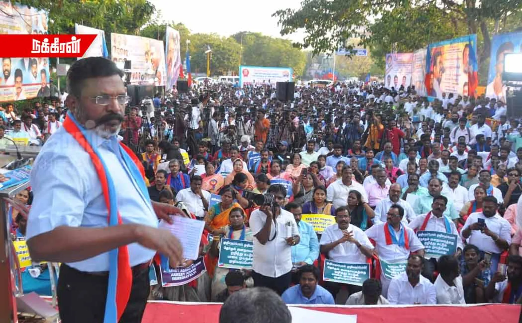 vck protest against BJP