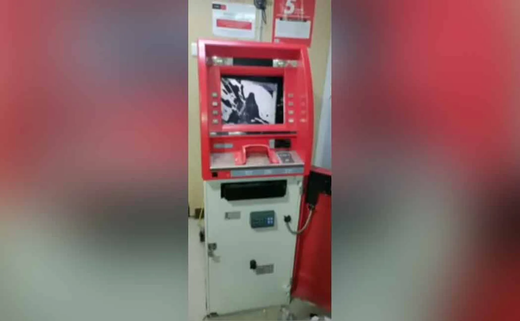 Youth arrested for attempted ATM  robbery