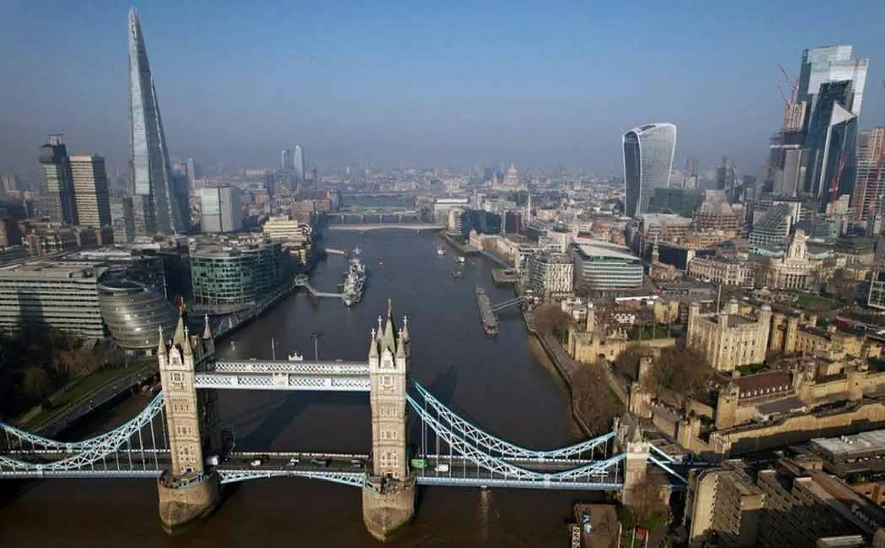 London? A shock awaited the young man who went with his dream job
