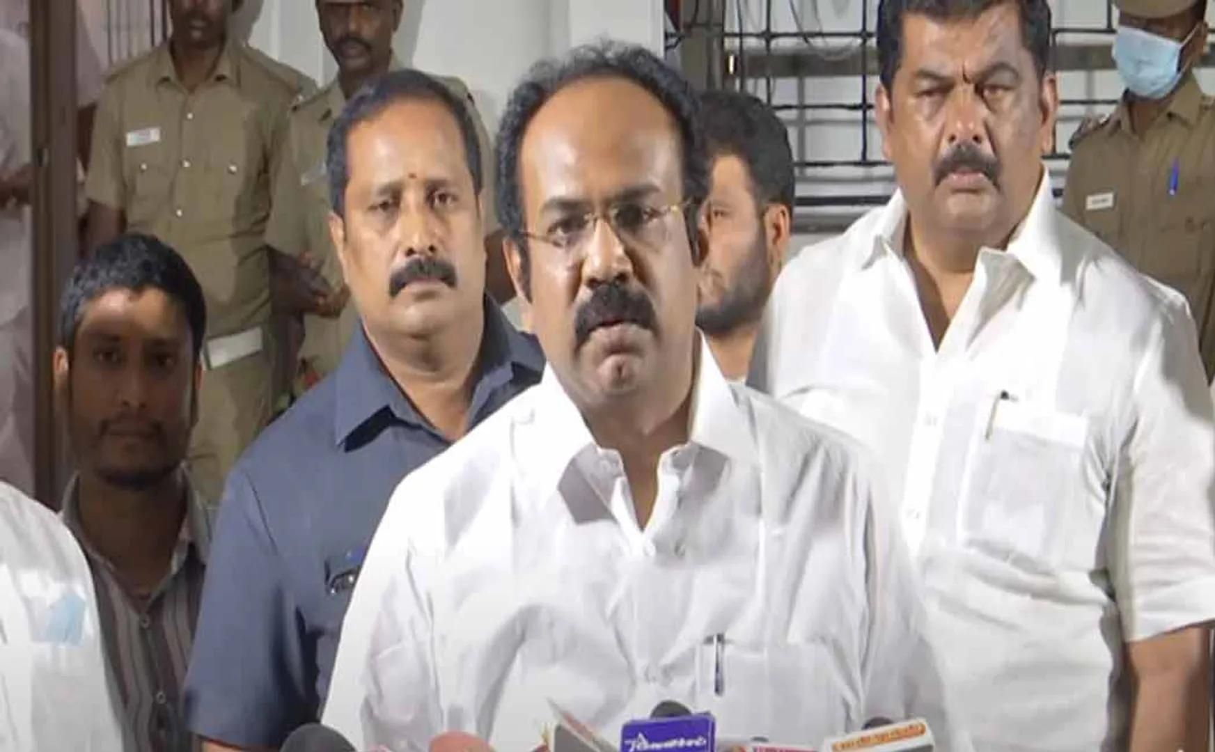 is not acceptable" - Minister thangkam thennarasu reply to edappaadi palanisamy!!