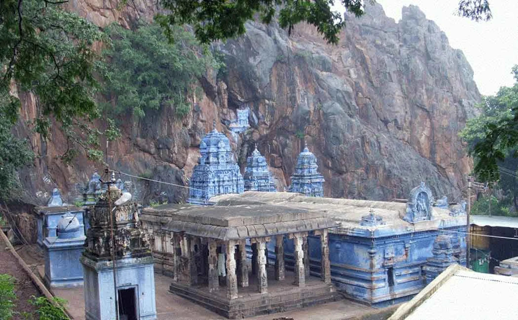Chola era temple should be develop- Dharmapuri MP Senthil Kumar's request