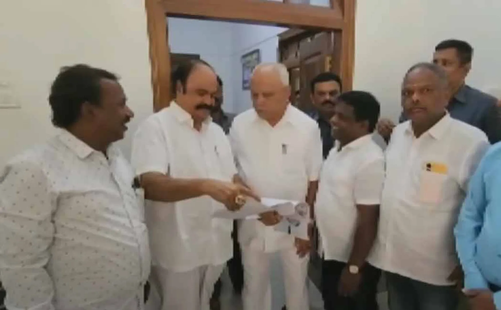 OPS team member pugazhendhi met Yeddyurappa. 