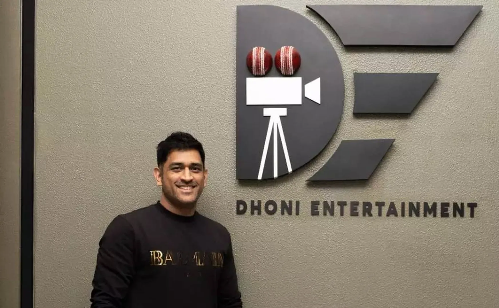 dhoni entertainment in Lets Get Married first look postar released