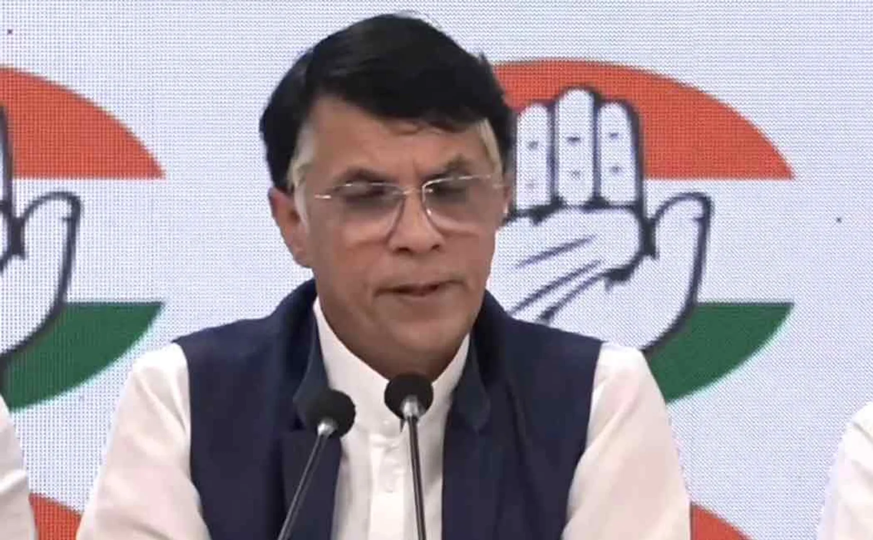 pulvamaa incident former governor sathyapal malick statement congress asked question